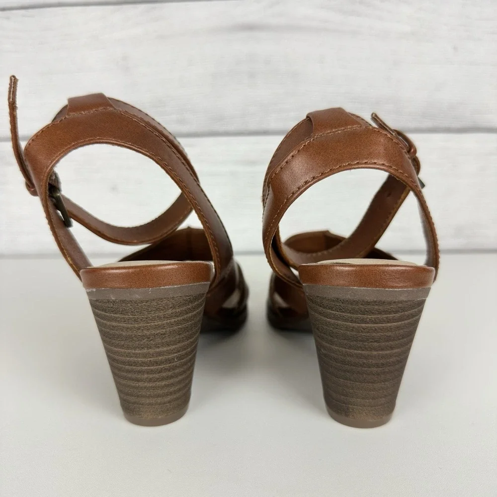 Frye and Co. Women's Brown Gelsey Heeled Open Toe Sandals Size 6.5 Vegan Leather
